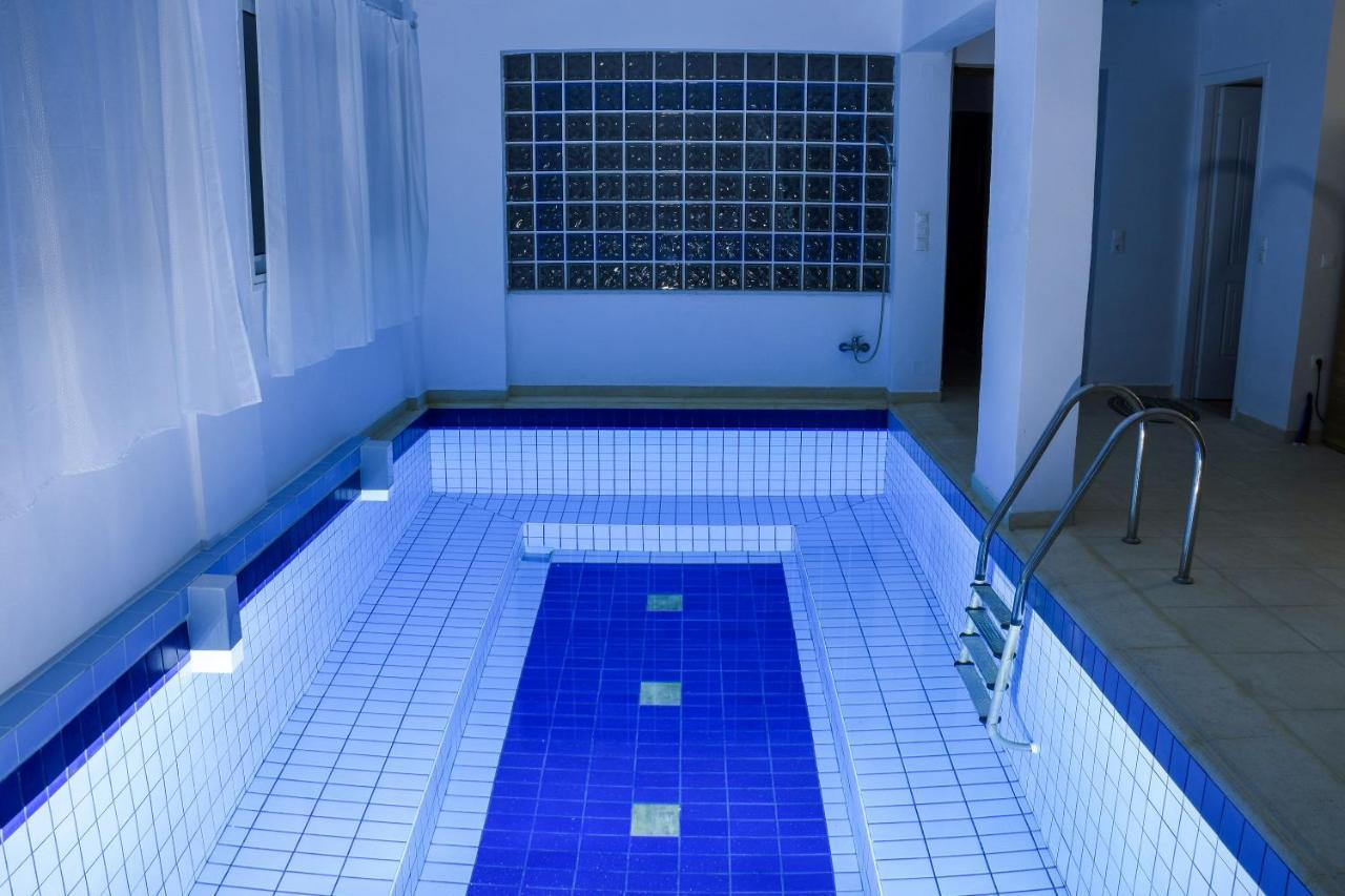Petronas Villa Karia  Экстерьер фото