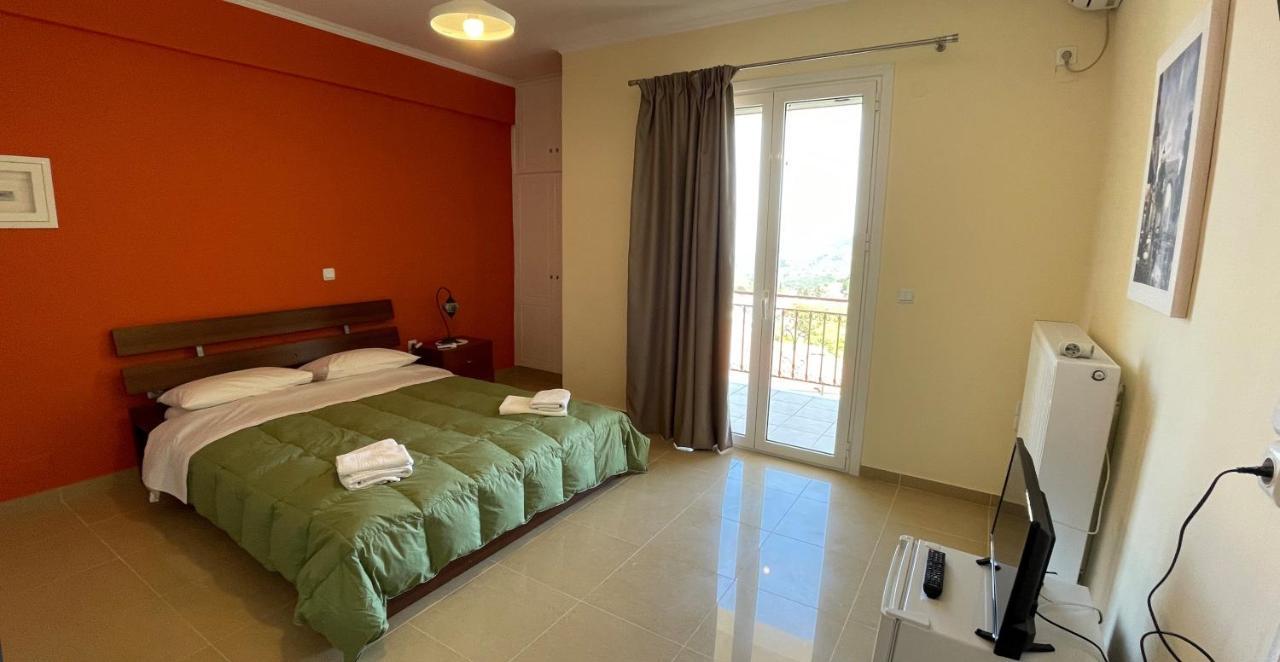 Petronas Villa Karia  Экстерьер фото